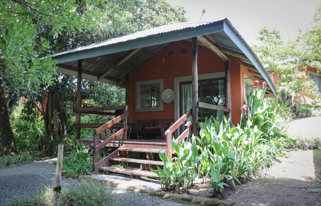 Lidwala Lodge Езулвини Екстериор снимка